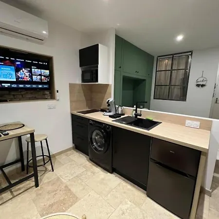 Le Medieval - Clim - Lave Linge - Cite Appartement